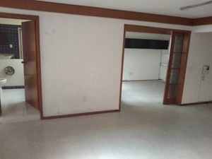 EXCELENTE TERRENO CON OFICINAS EN VENTA