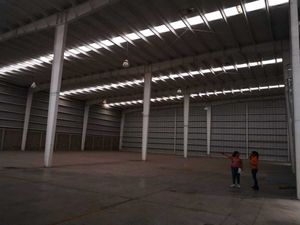 Qro. 5 de Febrero Bodega Industrial 1.625 m2