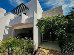 CASA EN VENTA MONTES DE AMÉ, MÉRIDA, YUCATÁN