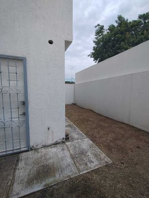 CASA EN VENTA EN BANUS RESIDENCIAL