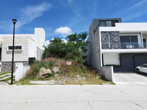 Terreno con uso de suelo habitacional en Real de Juriquilla