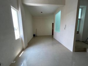 DEPARTAMENTO REMODELADO EN CALZ. DE LAS ÁGUILAS