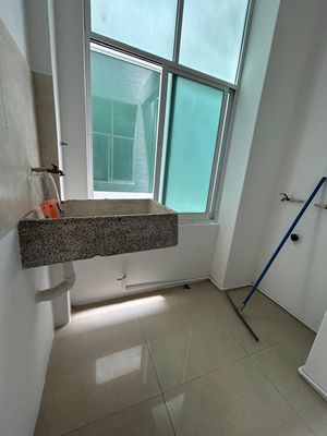 DEPARTAMENTO REMODELADO EN CALZ. DE LAS ÁGUILAS