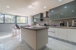 CASA EN VENTA EN LOMAS DE VISTA HERMOSA