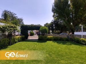 Vive el Encanto de Tequisquiapan, Casa Espaciosa con Jardín en Los Claustros