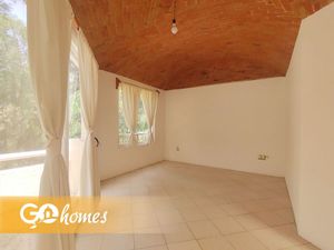 Casa en Venta en Tequisquiapan, Club de Golf Excelente Oportunidad