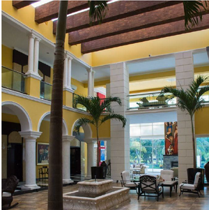 Majestuosa Residencia en Club de Golf La Ceiba. Mérida. Yucatán