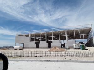 Renta Nave 4,000 m2 con 500 kvas El Marqués, Querétaro