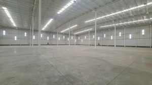 Venta Nave 4,000 m2 con 500 kvas El Marqués, Querétaro