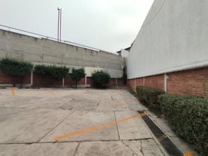 Renta de Local Comercial en Tlalnepantla de Baz, Estado de México