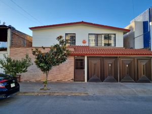 Casas en venta en Las Aguilas 3ra Secc, 78260 San Luis, ., México