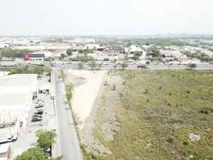 TERRENO COMERCIAL EN RENTA ESQUINA