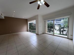 Casa en Venta en Valle Oriente