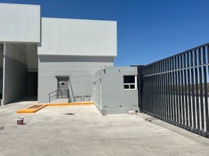 BODEGA EN RENTA EN SANTA CATARINA - LIBRAMIENTO