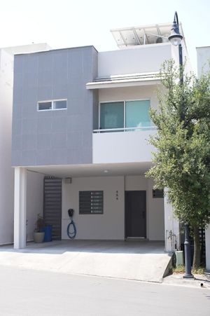 Casa en Venta en Paseo del Vergel al Sur de Monterrey