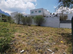 VENTA DE TERRENO EN CUMBRES SANTA CLARA