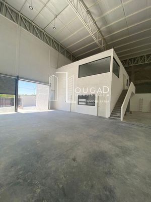 BODEGA INDUSTRIAL EN GUADALUPE, LISTA PARA ESTRENARSE