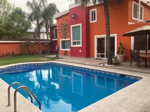 Casa en venta en Contry Tesoro, Monterrey, Nuevo León, 64850.