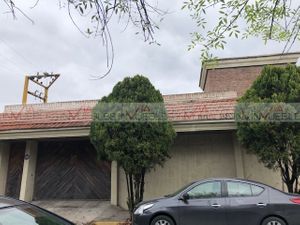 Casa En Renta En Mitras Sur, Monterrey, Nuevo León