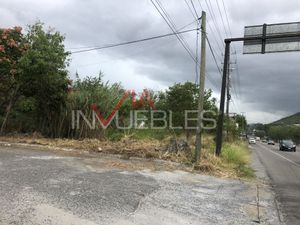 Terreno Comercial En Renta En Santa Rosalía, Santiago, Nuevo León