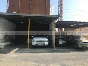 Edificio En Venta En Empleados SFEO, Monterrey, Nuevo León