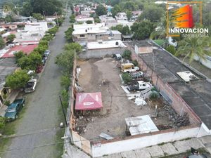 SE VENDE TERRENO EN ESQUINA EN LA ESTANCIA COLIMA