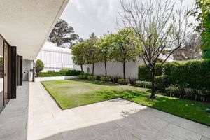 Casa en Condominio en Bosques de las Lomas Rayo Vende ®