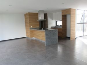 Departamento en Venta en Del Valle Rayo Vende ®