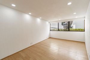 Casa en Condominio en Bosques de las Lomas Rayo Vende ®