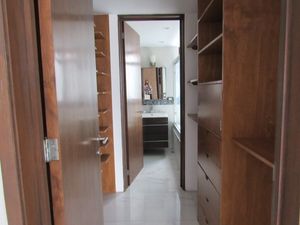 Departamento en Venta en Del Valle Rayo Vende ®