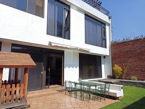 Casa en Venta en Olivar de los Padres Rayo Vende ®