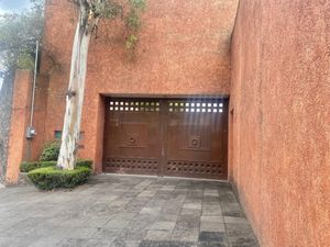 Casa en Venta en San Jerónimo Lídice Rayo Vende ®