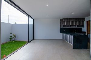 Casa en Venta, en  Solares, Zapopan.