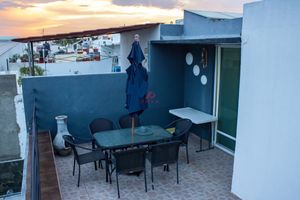 Casa en Venta en Residencial San Isidro, Zapopan Jalisco.