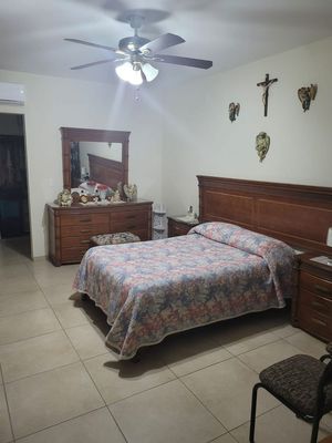 CASA EN VENTA EN URUAPAN, MICHOACAN.