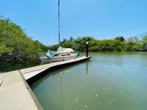 Casa en Venta, Nuevo Vallarta, Green Canal con muelle privado!