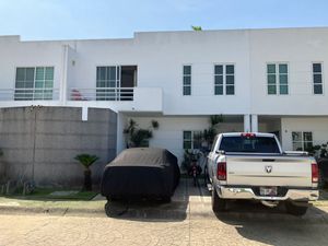 Casa en venta en Las Ceibas, Bahía de Banderas, Nayarit, 63735.