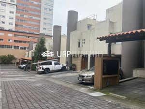 INCREÍBLE CASA EN FRACCIONAMIENTO PRIVADO POR LA ENTRADA A SANTA FE