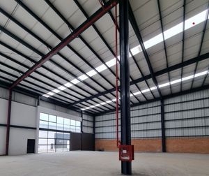 Bodega renta 1,460m2 Capithal Park Colotlan