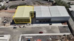 Bodega Renta  720m2 Parque industrial La Piedrera