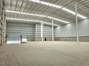 Bodega en Renta 1,750m2 Santa Cruz de las Flores, Tlajomulco