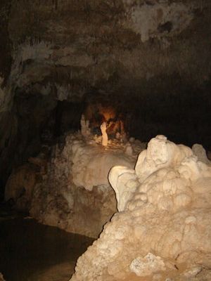 Puedes caminar dentro de las cuevas