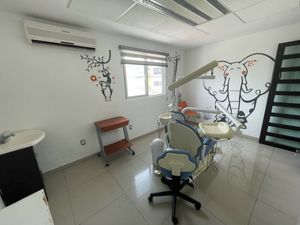 Consultorio Dental equipado en Renta en Centro Odontológico