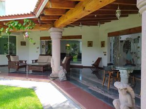 Casa en Fraccionamiento en Lomas de Vista Hermosa, Cuernavaca, Morelos CAEN-789-