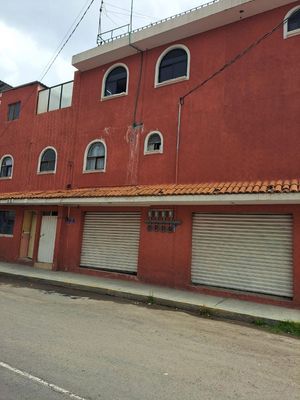 EDIFICIO EN VENTA CON 2 LOCALES Y 4 DEPARTAMENTOS EN EL SEMINARIO TOLUCA