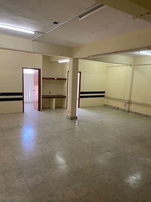 SE RENTA LOCAL COMERCIAL EN COLONIA CENTRO CALLE 24