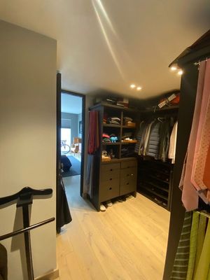 walk in closet 