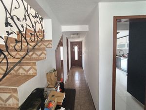 VENTA DE CASA  EN  CONDOMINIO, VIGILANCIA LOMAS TARANGO AV. CENTENARIO