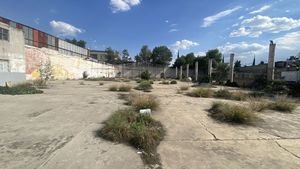 PARA INVERSIONISTAS, TERRENO EN VENTA EN BARRIO LOS REYES, PLANO, BARDEADO.