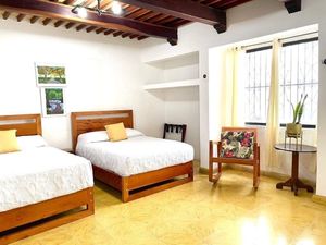 ¡VENTA! De casa Colonial para PROYECTO DE HOTEL